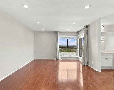 746 Portola Terrace - Photo Thumbnail 17