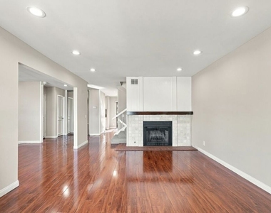 746 Portola Terrace - Photo Thumbnail 5