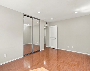 746 Portola Terrace - Photo Thumbnail 22