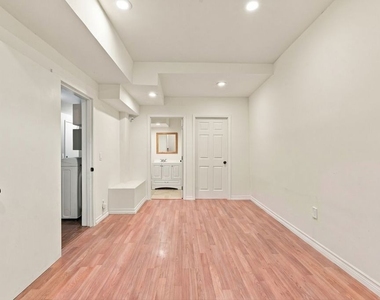 746 Portola Terrace - Photo Thumbnail 26