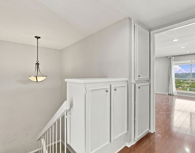 746 Portola Terrace - Photo Thumbnail 16