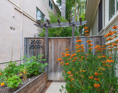 2609 1/4 3rd Street - Photo Thumbnail 14