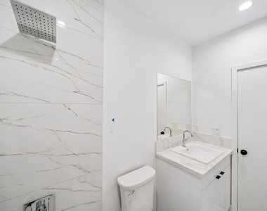 5655 Case Avenue - Photo Thumbnail 17