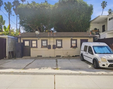 501 Bay Street - Photo Thumbnail 18