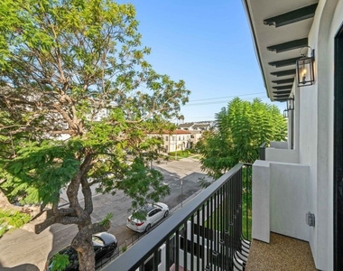 904 S Shenandoah Street - Photo Thumbnail 16