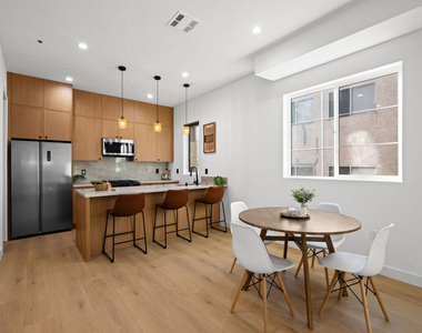 904 S Shenandoah Street - Photo Thumbnail 9