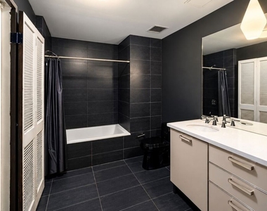 460 S Spring Street - Photo Thumbnail 11
