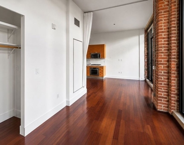 460 S Spring Street - Photo Thumbnail 5