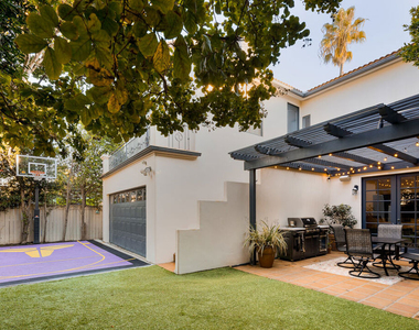 725 Oxford Avenue - Photo Thumbnail 29