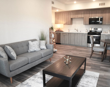 6755 Sylmar Avenue - Photo Thumbnail 4