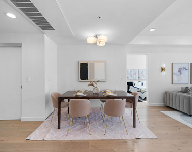 105 S Mariposa Avenue - Photo Thumbnail 22