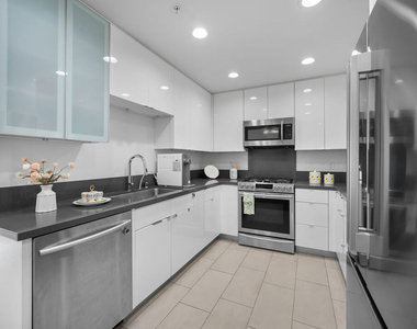 105 S Mariposa Avenue - Photo Thumbnail 29