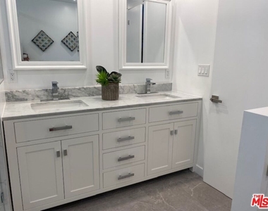 8631 Olin Street - Photo Thumbnail 18