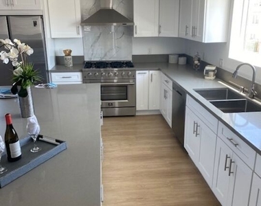 8631 Olin Street - Photo Thumbnail 8