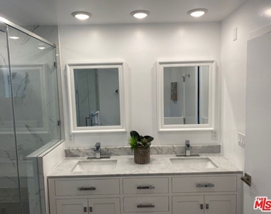 8631 Olin Street - Photo Thumbnail 17