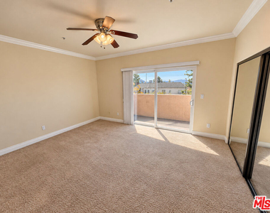 1101 East Avenue - Photo Thumbnail 13