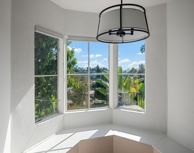 2101 Broadview Terrace - Photo Thumbnail 16