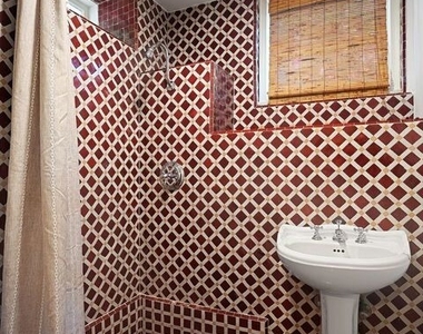 2101 Broadview Terrace - Photo Thumbnail 27
