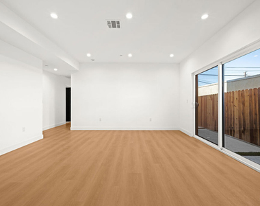 6210 Banner Avenue - Photo Thumbnail 6