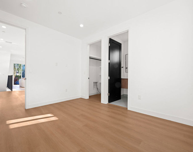 6212 Banner Avenue - Photo Thumbnail 17