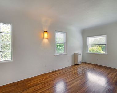 2534 7th Street - Photo Thumbnail 8