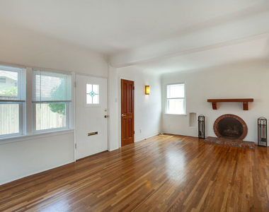 2534 7th Street - Photo Thumbnail 2