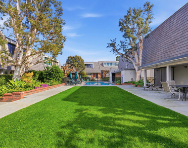 4738 La Villa Marina - Photo Thumbnail 27