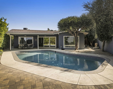907 Alegre Place - Photo Thumbnail 45
