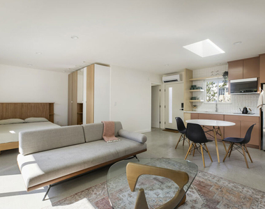 907 Alegre Place - Photo Thumbnail 55