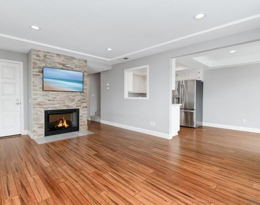 418 Summer View Circle - Photo Thumbnail 4
