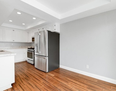 418 Summer View Circle - Photo Thumbnail 6