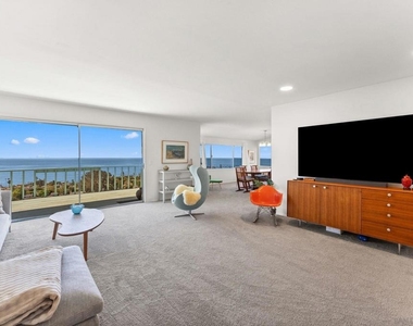 5995 La Jolla Corona - Photo Thumbnail 3