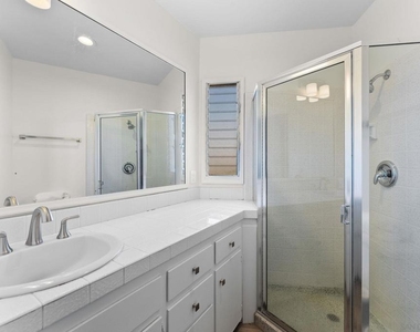 5995 La Jolla Corona - Photo Thumbnail 17