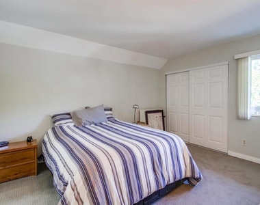 6111 Rancho Mission Road - Photo Thumbnail 22