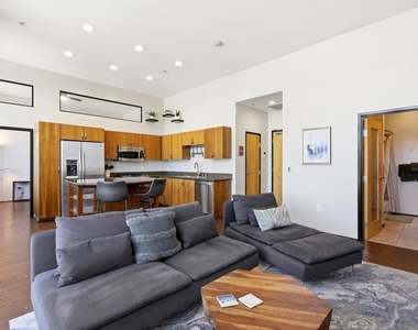 1551 4th Ave - Photo Thumbnail 3