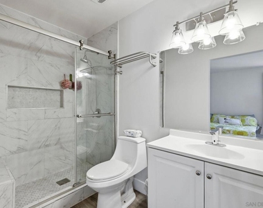 770 Eastshore Terrace - Photo Thumbnail 13