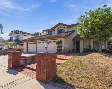 557 Canyon Vista Drive - Photo Thumbnail 27