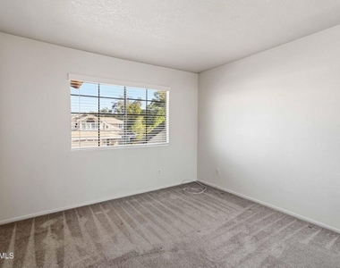 557 Canyon Vista Drive - Photo Thumbnail 19