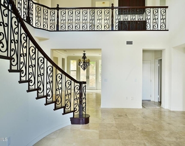 1514 Warm Springs Avenue - Photo Thumbnail 2