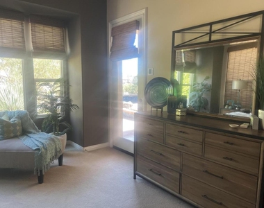 61090 Living Stone Drive - Photo Thumbnail 11