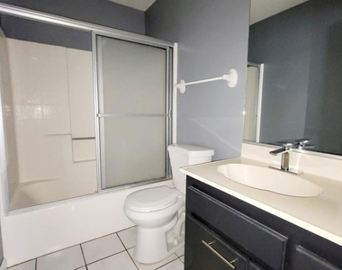31200 Landau Boulevard - Photo Thumbnail 12
