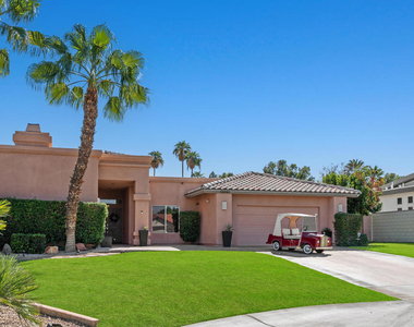 78961 Runaway Bay Drive - Photo Thumbnail 3