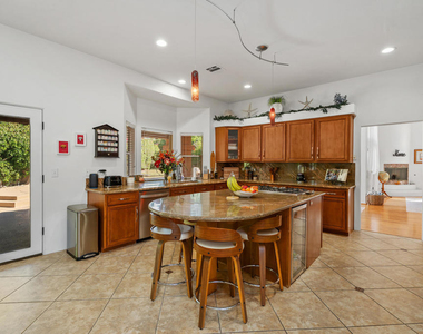 78961 Runaway Bay Drive - Photo Thumbnail 14