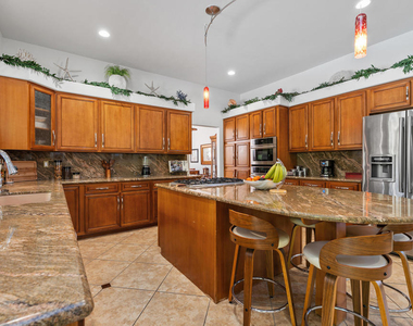 78961 Runaway Bay Drive - Photo Thumbnail 15