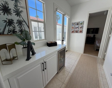 79690 Citrus - Photo Thumbnail 43
