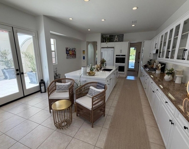 79690 Citrus - Photo Thumbnail 22