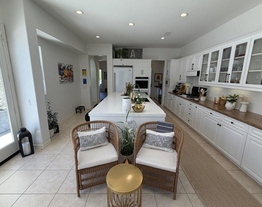79690 Citrus - Photo Thumbnail 19
