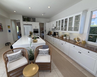 79690 Citrus - Photo Thumbnail 20