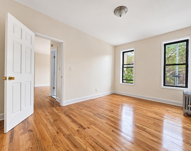 974 45th Street - Photo Thumbnail 3