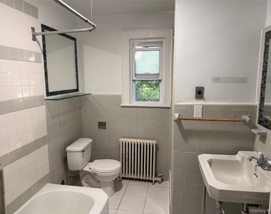 45 Center Street - Photo Thumbnail 9